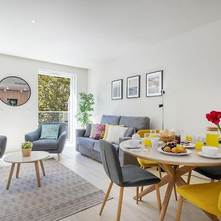 Modern & Stylish Apartment In Av. Da Liberdade By Lovelystay Lisabona Exterior foto
